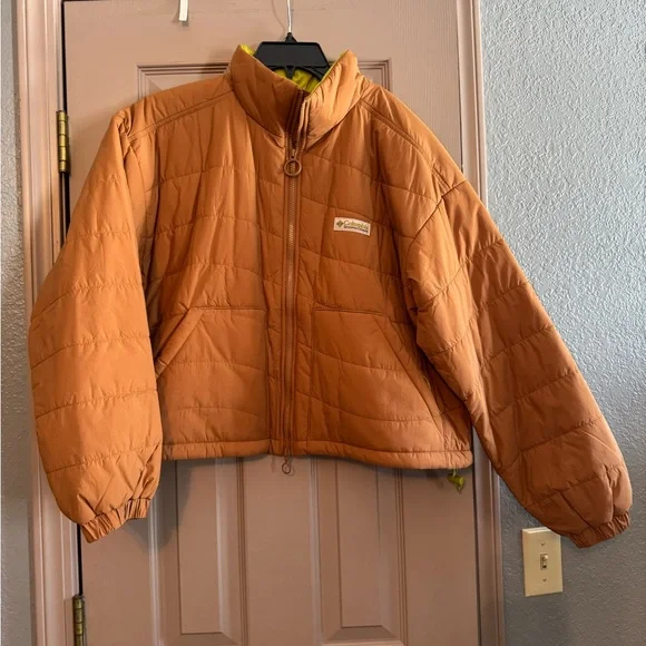 Columbia Women's Wallowa Insulated
Cropped Jacket - Picture 5 of 13